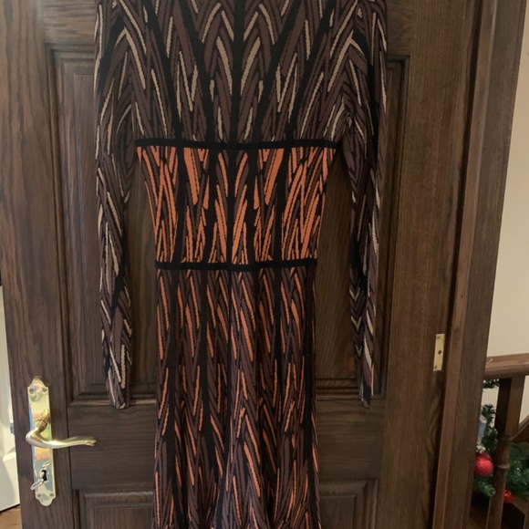 BCBG wool patterned dress - Picture 5 of 5